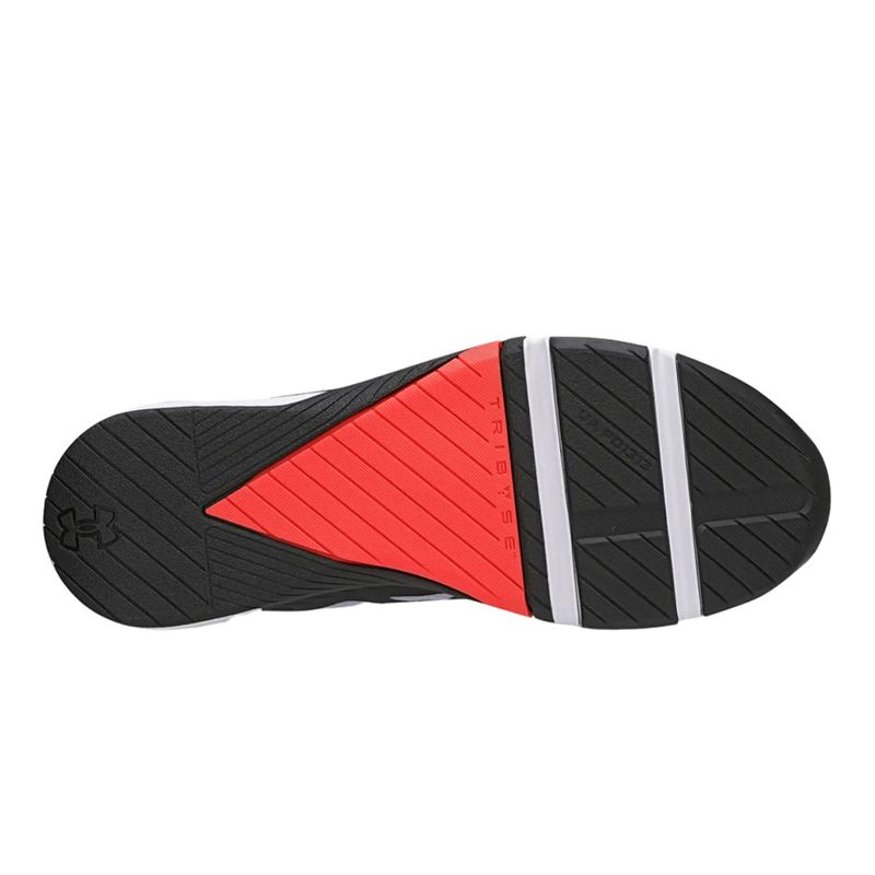 UND-3026570401--3-