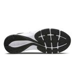 UND-3026928003--3-