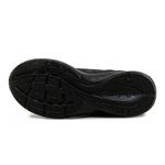 UND-3026928004--3-
