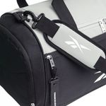 REE-60058NEGGRIS--3-