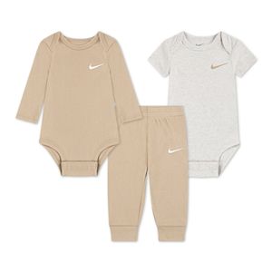 Conjunto Moda Nike Baby Essentials 3P Mr Gs